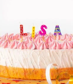 Verjaardagskaarsen Namen Lisa En Lina -Dagelijkse Boodschappen Winkel 06493eec260b4d9d9929133b7b2f7220