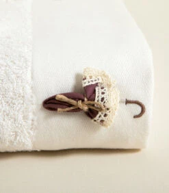 Gezichtshanddoek Umbrella 50x90 Cm Ecru -Dagelijkse Boodschappen Winkel 258212f1762b49dcbc4c6baa0563c835