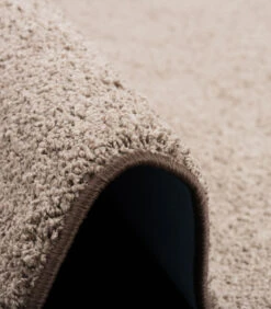 Hoogpolig Velours Tapijt Loper Mona -Dagelijkse Boodschappen Winkel 2a3a85fdc3c749378a995d0fbbe4b8ab