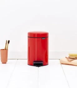Brabantia NewIcon Prullenbak - 3 L - Passion Red -Dagelijkse Boodschappen Winkel 4a66e0a37dd94281a7422862d7911dcf
