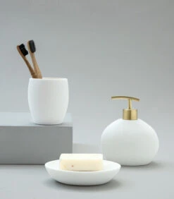 Tandenborstelhouder Josephine -Dagelijkse Boodschappen Winkel 4df34c64c6ae419a9120e7a03c51ccbd