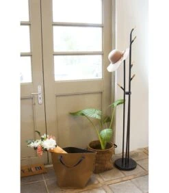 Leitmotiv Kapstok Fushion - Zwart - Large - 188x30cm -Dagelijkse Boodschappen Winkel 4f2017a2ba934a9ebddc92738ebc1bac