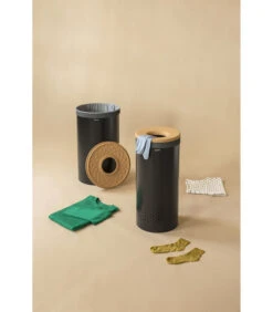 Brabantia Wasbox, 60 Liter, Kurken Deksel - Matt Black 7 Brabantia Wasbox, 60 Liter, Kurken Deksel - Matt Black -Dagelijkse Boodschappen Winkel 797c43a722c0421c8dc8b79113b0cdbd