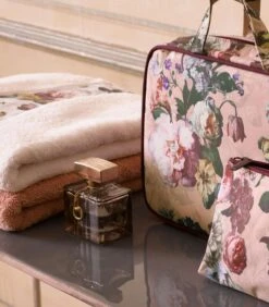 ESSENZA FLEUR - Handdoek - Natural -Dagelijkse Boodschappen Winkel 83b0ef6481ea44b8ac2bdfe699213fe2