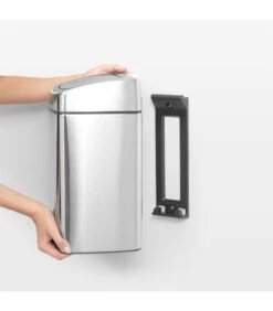 Brabantia Touch Bin Afvalemmer, 10 Liter, Rechthoekig 6 Brabantia Touch Bin Afvalemmer, 10 Liter, Rechthoekig -Dagelijkse Boodschappen Winkel 86e233c4b57b4f589b1af1115ea05272