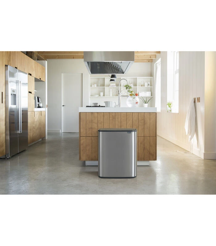 Brabantia Bo Touch Bin, 60 L - Matt Steel Fingerprint Proof 4 Brabantia Bo Touch Bin, 60 L - Matt Steel Fingerprint Proof - Afbeelding 4
