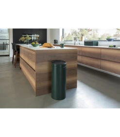 Brabantia Touch Bin New Afvalemmer, 30 Liter, Pine Green -Dagelijkse Boodschappen Winkel a70f9e82a18f46e49c6d6e749f93b52c
