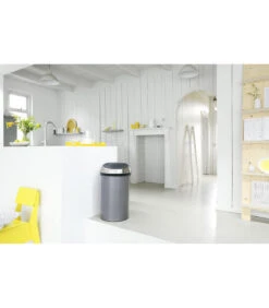 Brabantia Touch Bin, 60L - Platinum/ Steel Fingerprint Proof -Dagelijkse Boodschappen Winkel a8d3e6577105430484175d19057018da