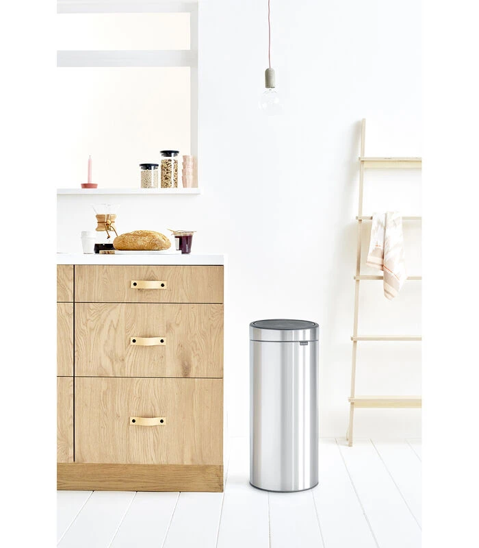 Brabantia Touch Bin New Afvalemmer, 30 Liter, Matt Steel 4 Brabantia Touch Bin New Afvalemmer, 30 Liter, Matt Steel - Afbeelding 4