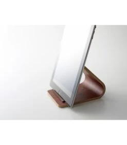 Yamazaki Tablet Stand - Rin - Brown -Dagelijkse Boodschappen Winkel d314225033054d8b9d1f714fb6ce28ca