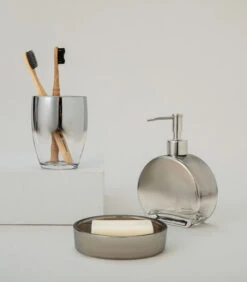 Dispenser Voor Vloeibare Zeep Madelyn Zilver -Dagelijkse Boodschappen Winkel d56981ef50cf4222b1ac958517aae4ad