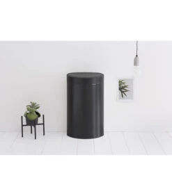 Brabantia Touch Bin New Afvalemmer, 40 Liter, Matt Black 7 Brabantia Touch Bin New Afvalemmer, 40 Liter, Matt Black -Dagelijkse Boodschappen Winkel f1569ce38f42419686eb5369dcbcd688