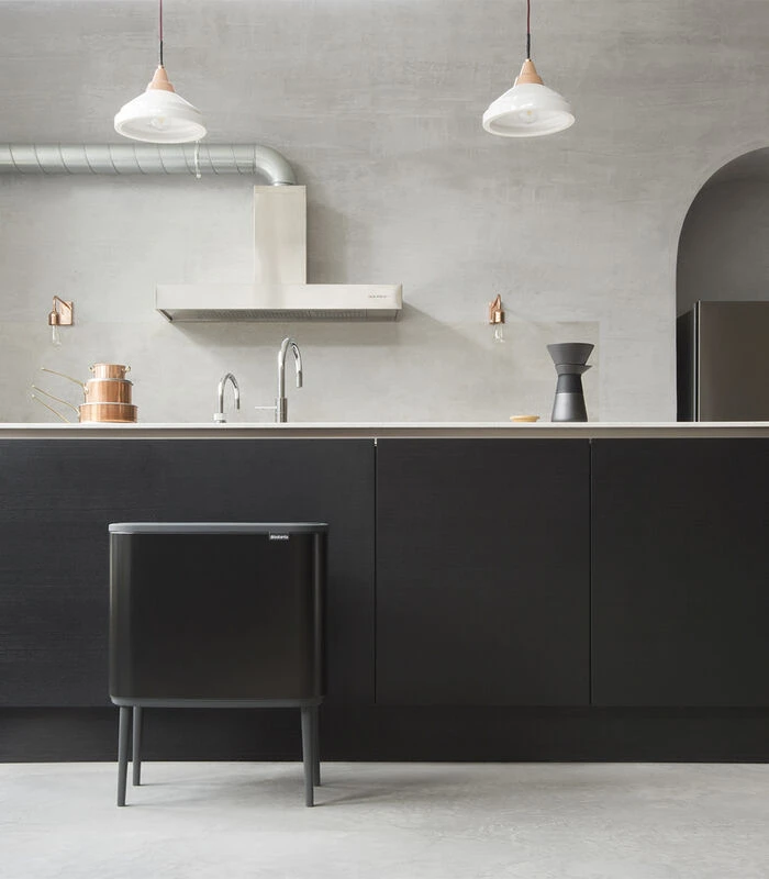 Brabantia Bo Touch Bin, Met 1 Binnenemmer, 36L - Matt Black 3 Brabantia Bo Touch Bin, Met 1 Binnenemmer, 36L - Matt Black - Afbeelding 3