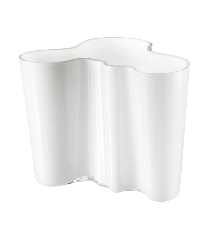 Iittala Alvar Aalto Collection Vaas 160mm Opal 1 Iittala Alvar Aalto Collection Vaas 160mm Opal